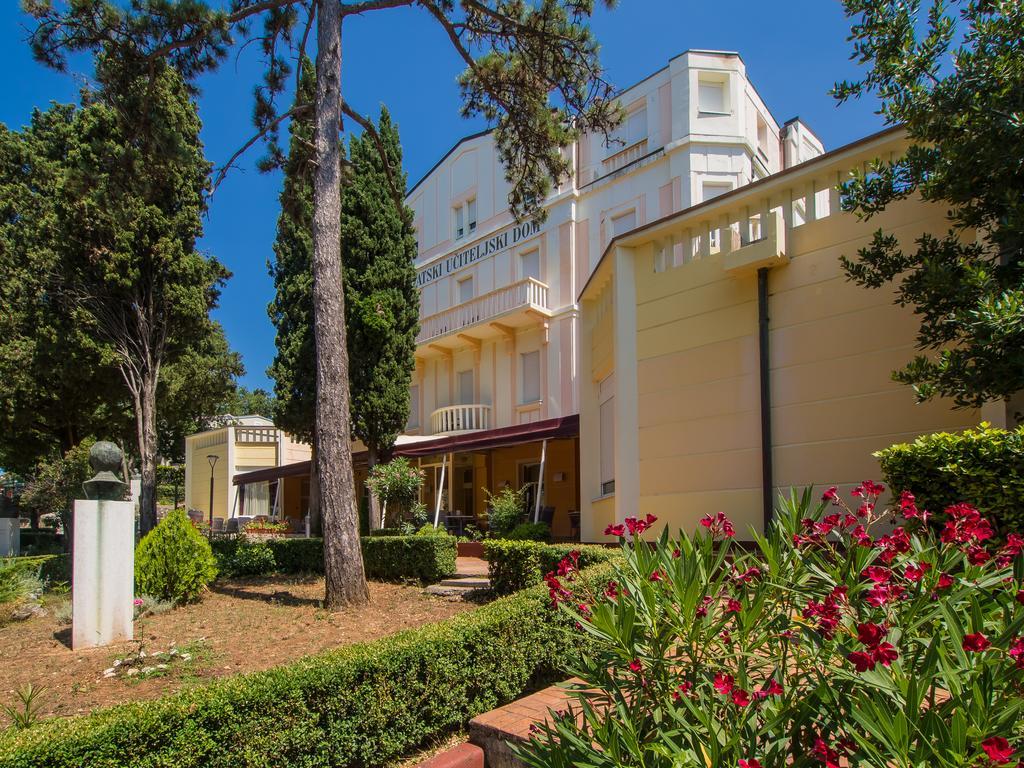קריקווניצה Hotel Vila Ruzica- Glavna Zgrada I Depandanse מראה חיצוני תמונה