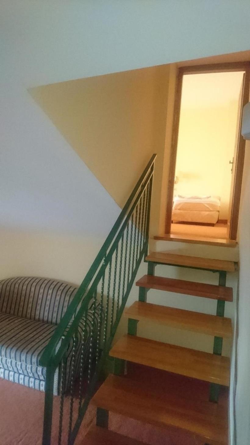 קריקווניצה Hotel Vila Ruzica- Glavna Zgrada I Depandanse מראה חיצוני תמונה