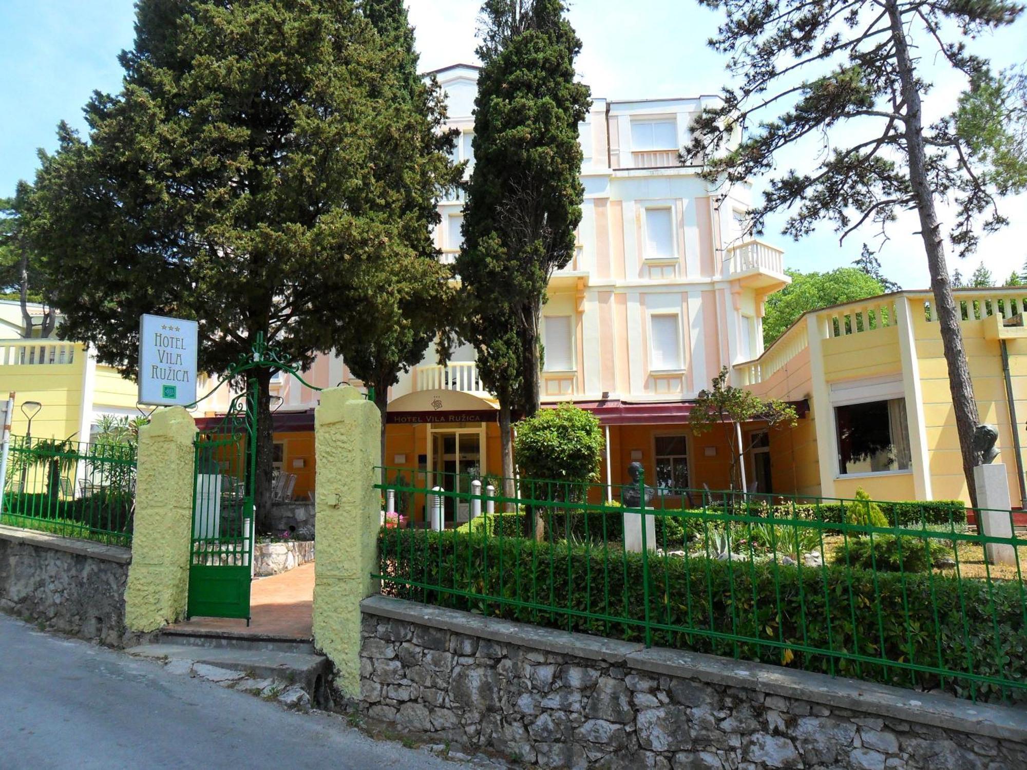 קריקווניצה Hotel Vila Ruzica- Glavna Zgrada I Depandanse מראה חיצוני תמונה