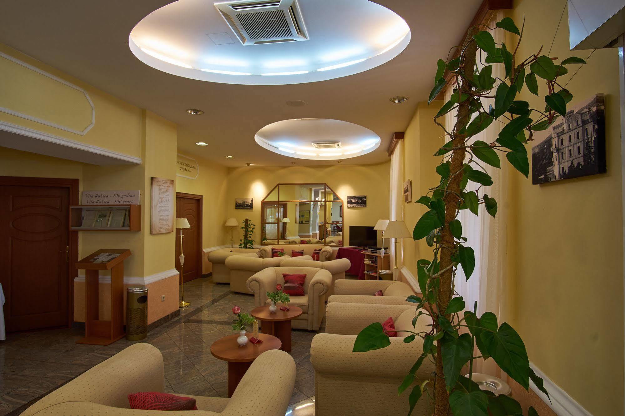 קריקווניצה Hotel Vila Ruzica- Glavna Zgrada I Depandanse מראה חיצוני תמונה